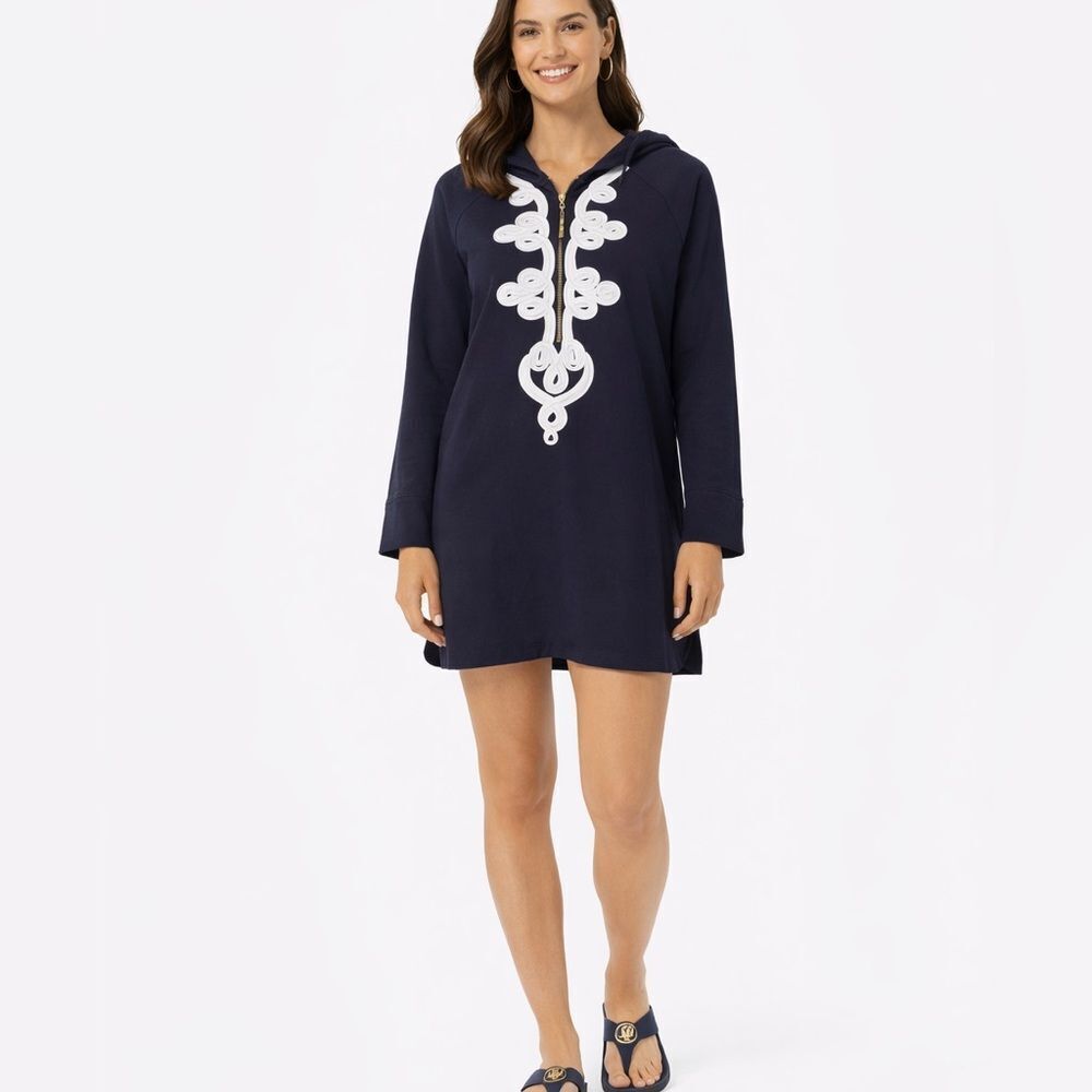 ✨ Lilly Pulitzer Navy Hooded Tunic Dress – Size M